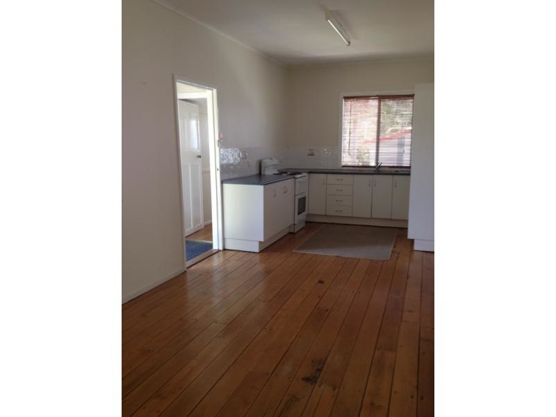 250 Noel Street, Berserker QLD 4701